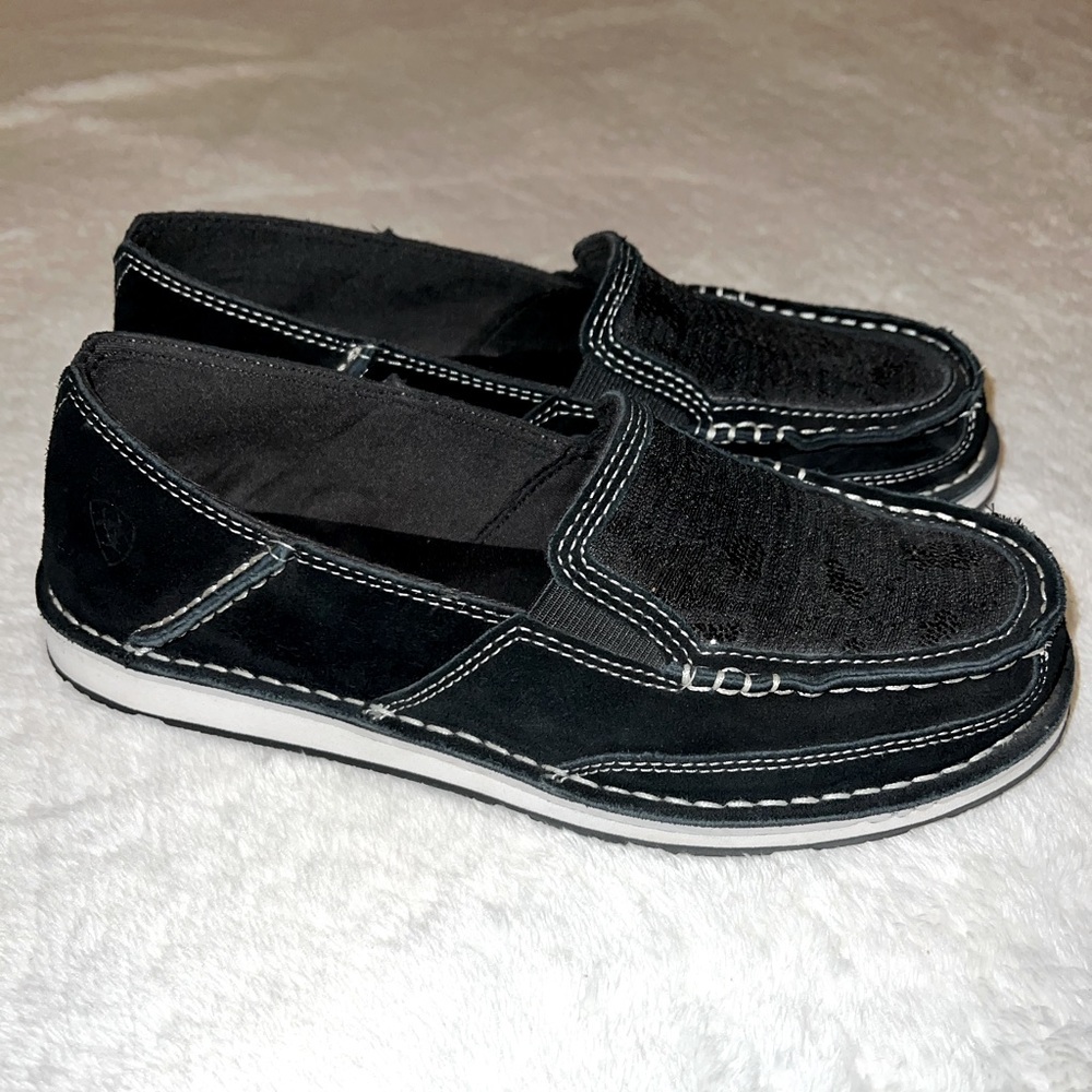 Ariat Cruisers